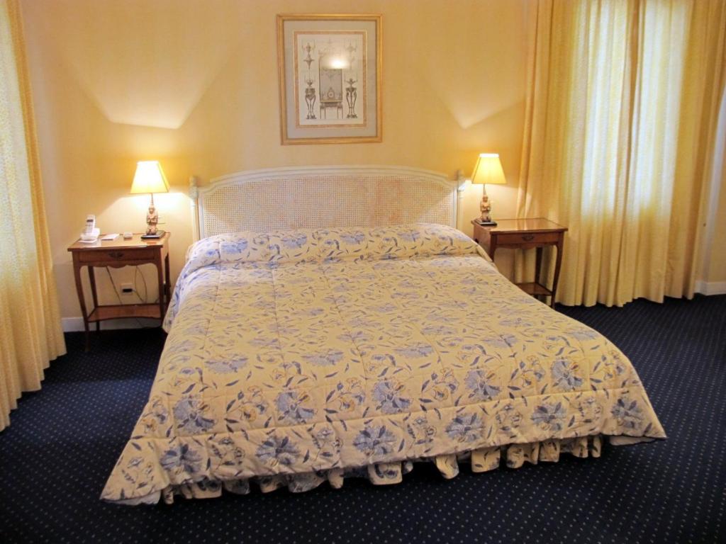 Auberge Des Templiers Boismorand Szoba fotó