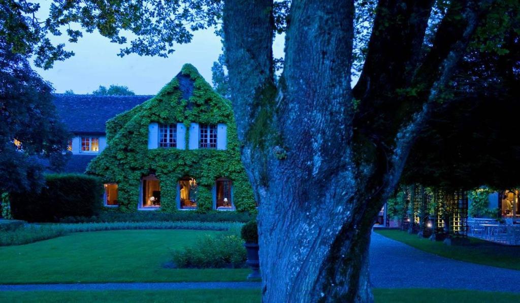 Auberge Des Templiers Boismorand Kültér fotó